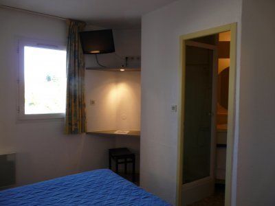 Cat'Hotel Bourg-de-Peage Exterior photo
